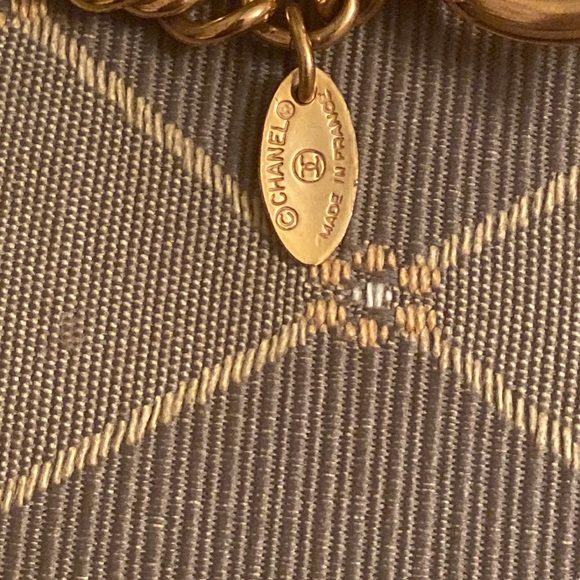 Authentic vintage Chanel necklace - Picture 6 of 10